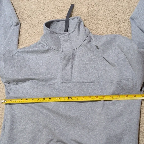 Vuori Granite Snap Mock Light Gray Pullover - Picture 9 of 9